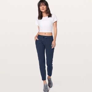 Lululemon On The Fly Pant In True Navy